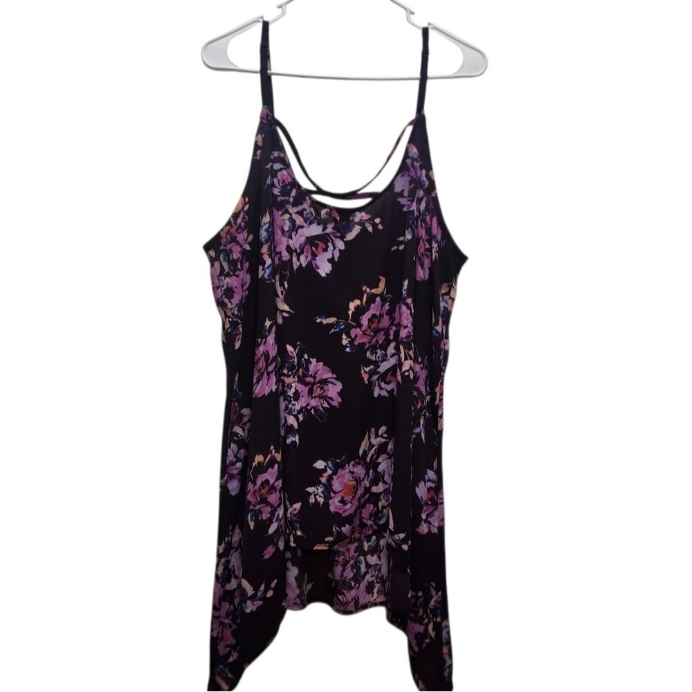 TORRID Purple Floral Georgette SharkBite Sleeveless Strappy Back Top Plus Sz 3X